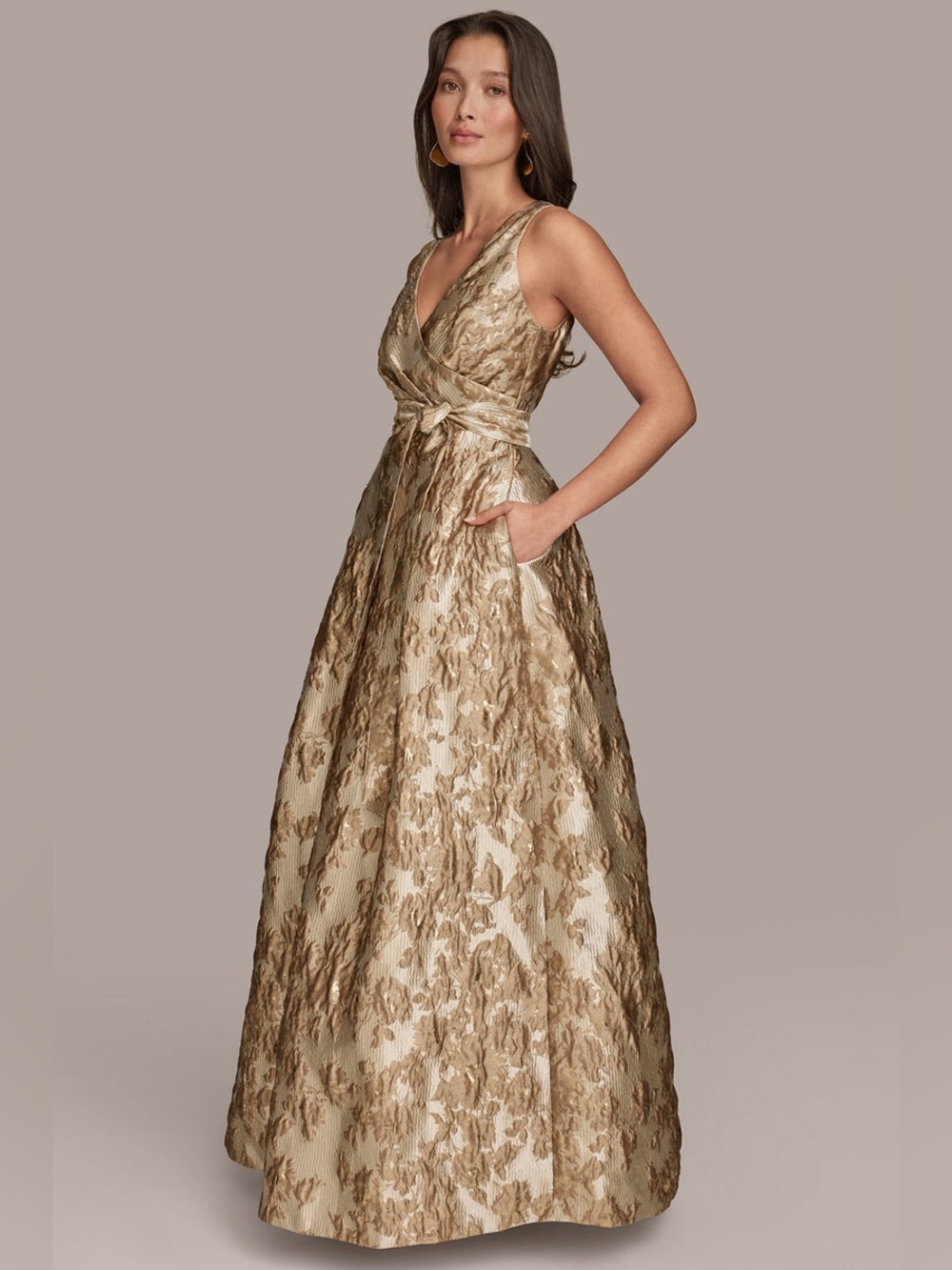 NEW Donna Karan New York Metallic Brocade Sleeveless Wrap Ball Gown Size 8 - Picture 3 of 17